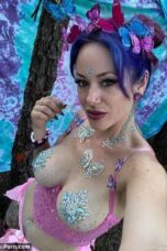 Delicious Girls Beauties At Music Festivals