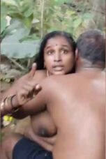 Tamil Sex Video of Cuckold Husband Sharing His Wife